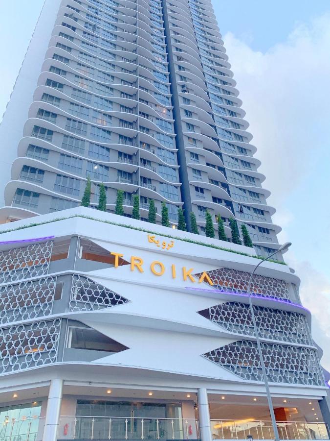 Netflix Two Bedroom Troika Kota Bharu Homestay 182 מראה חיצוני תמונה
