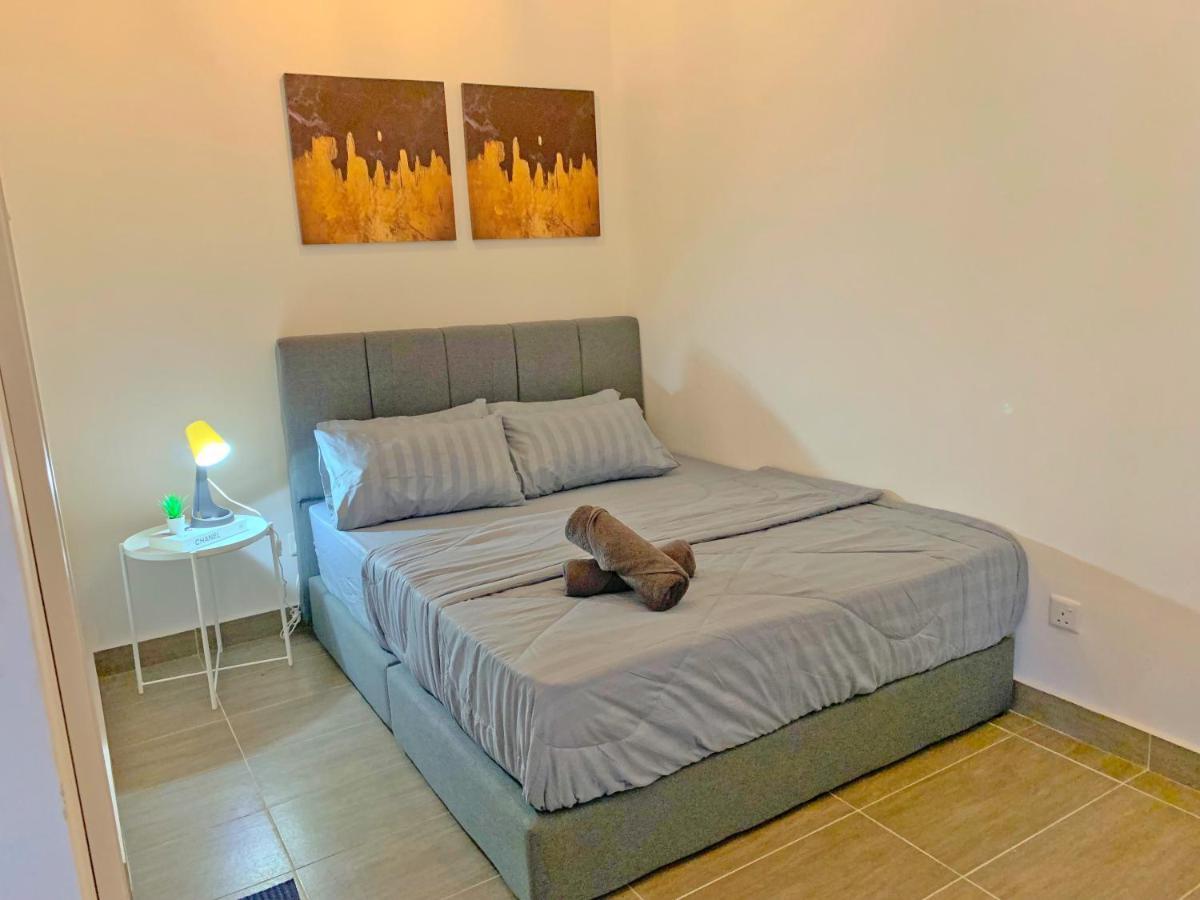 Netflix Two Bedroom Troika Kota Bharu Homestay 182 מראה חיצוני תמונה