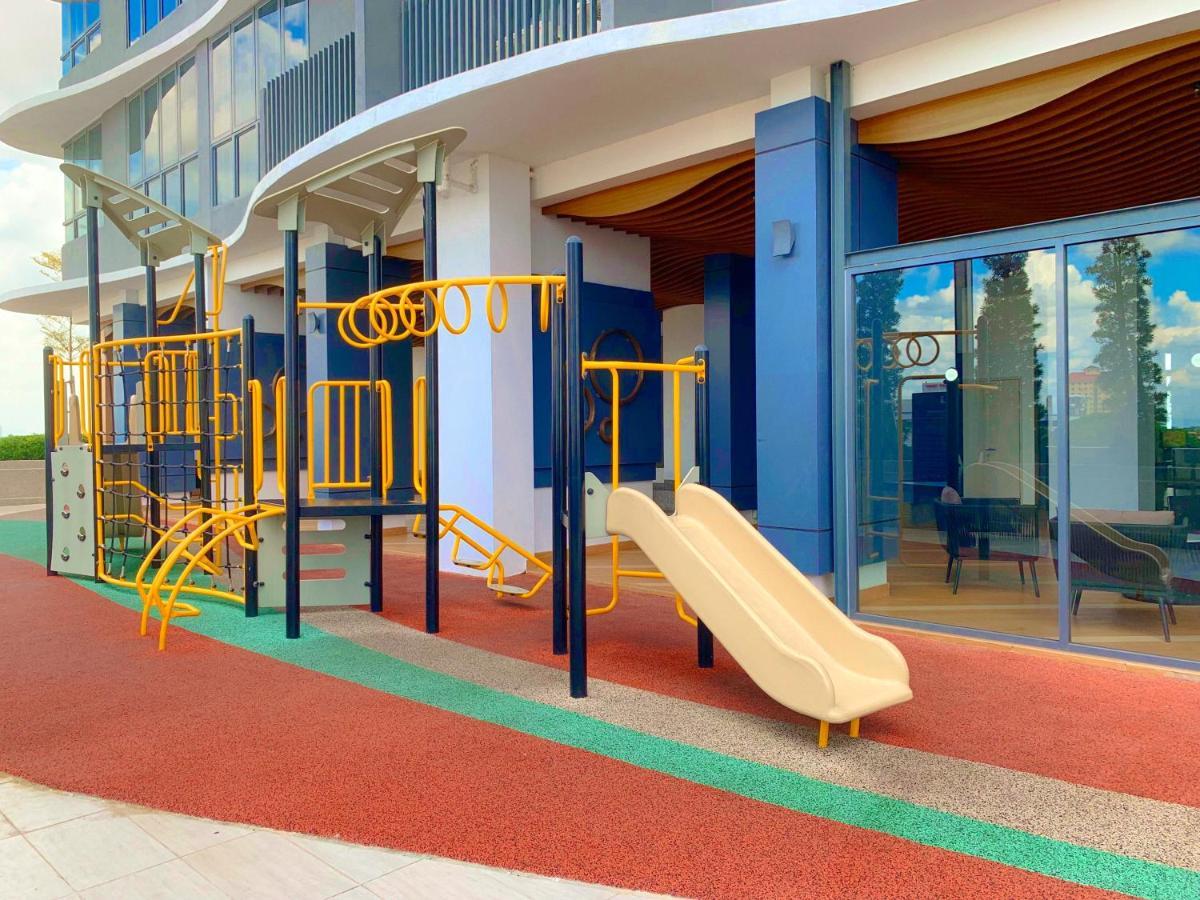 Netflix Two Bedroom Troika Kota Bharu Homestay 182 מראה חיצוני תמונה